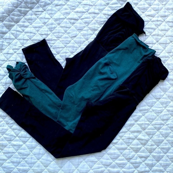 Beyond the Bump Beyond Yoga Good hYOUman maternity leggings bundle capri small - Picture 1 of 17
